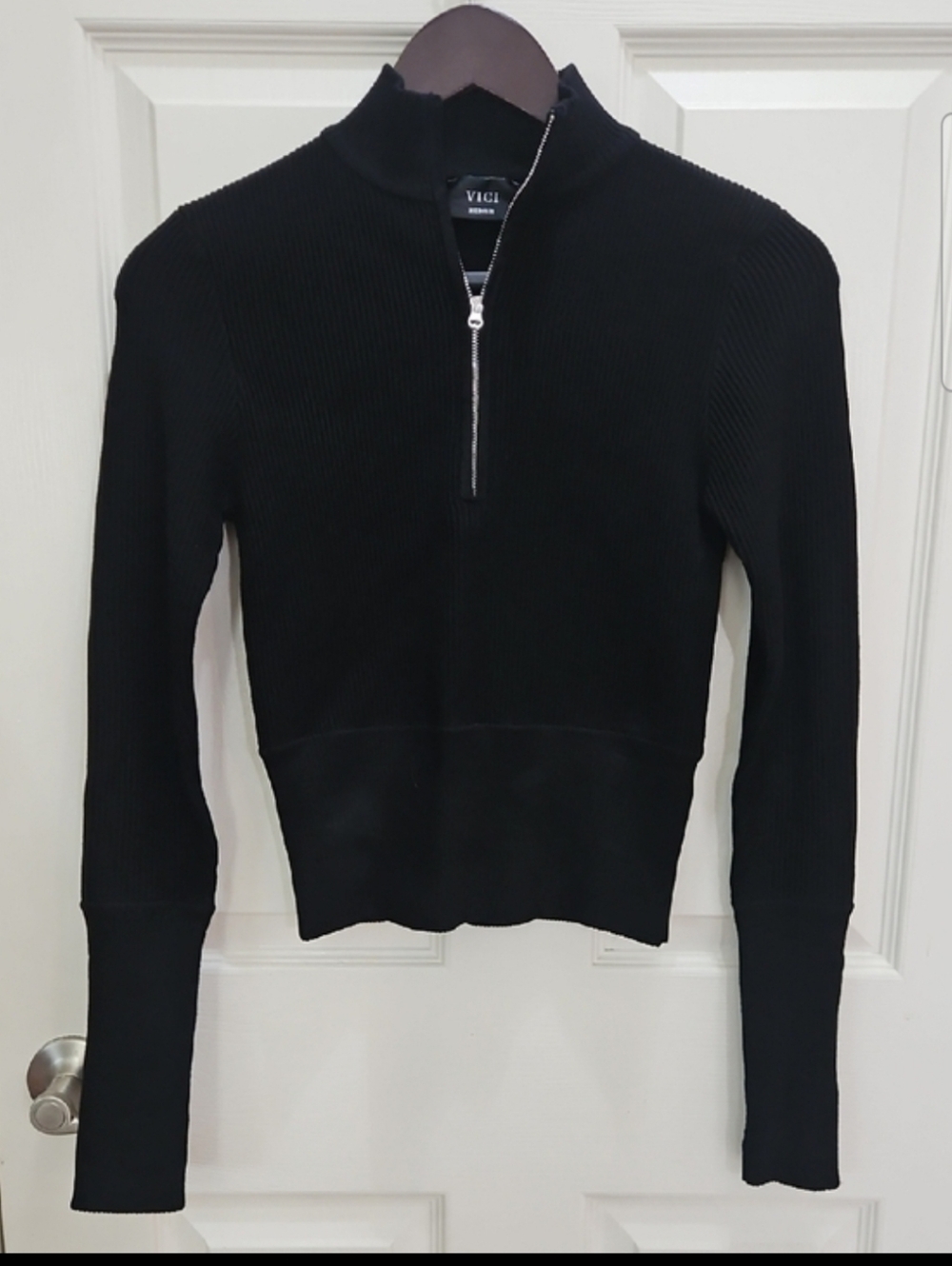 Vici Black Ribbed 1/4 Zip Cropped Sweater Sz Med - Picture 6 of 7